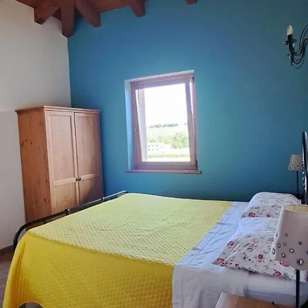 Κατάλυμα σε φάρμα Borgo Dei Sapori-vini Bio Irene Cencig *